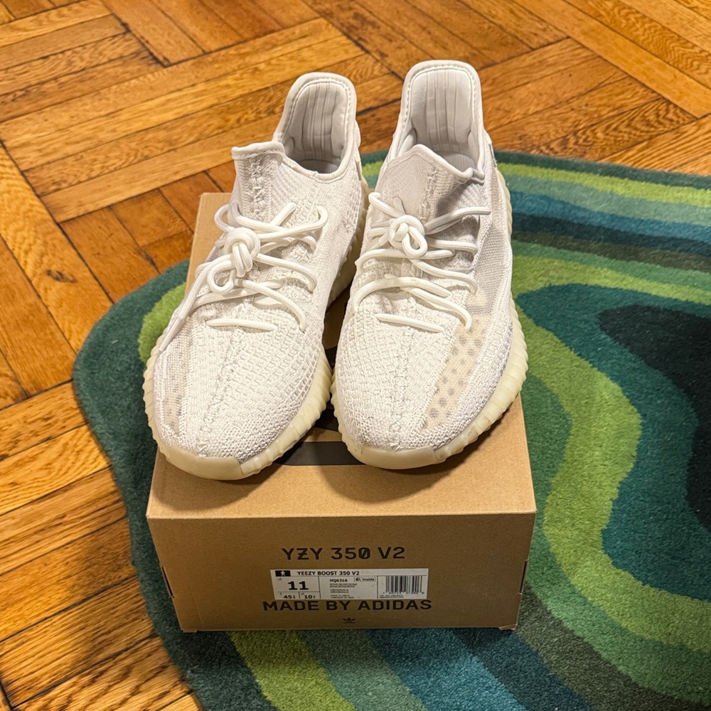 Adidas Yeezy Boost 350 V2 - Cream White